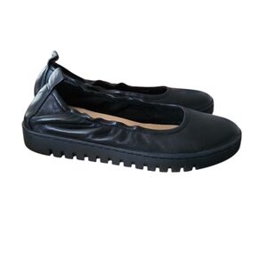 Vionic Women's Uptown Ballet Flat Black W/Ugg Insoles Size 8.5